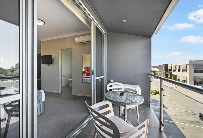 فندق Platinum International