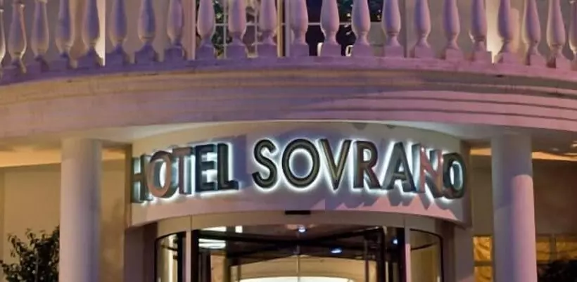 בית מלון כפרי Sovrano