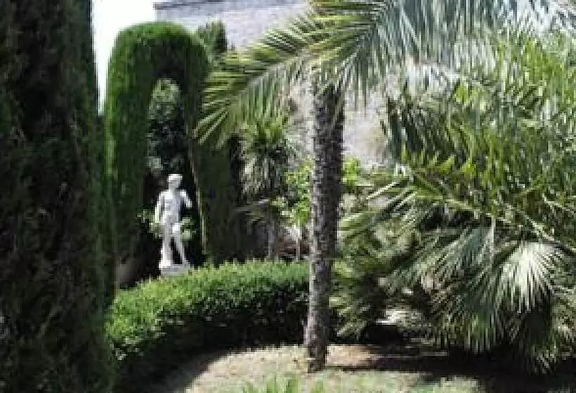 בית מלון כפרי Sovrano