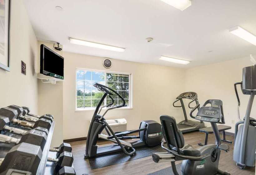 فندق Suburban Studios Sterling  Washington Dulles