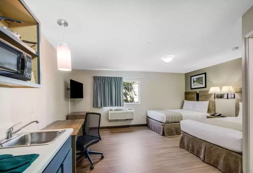 ホテル Suburban Studios Sterling  Washington Dulles