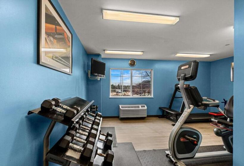 فندق Suburban Studios Sterling  Washington Dulles