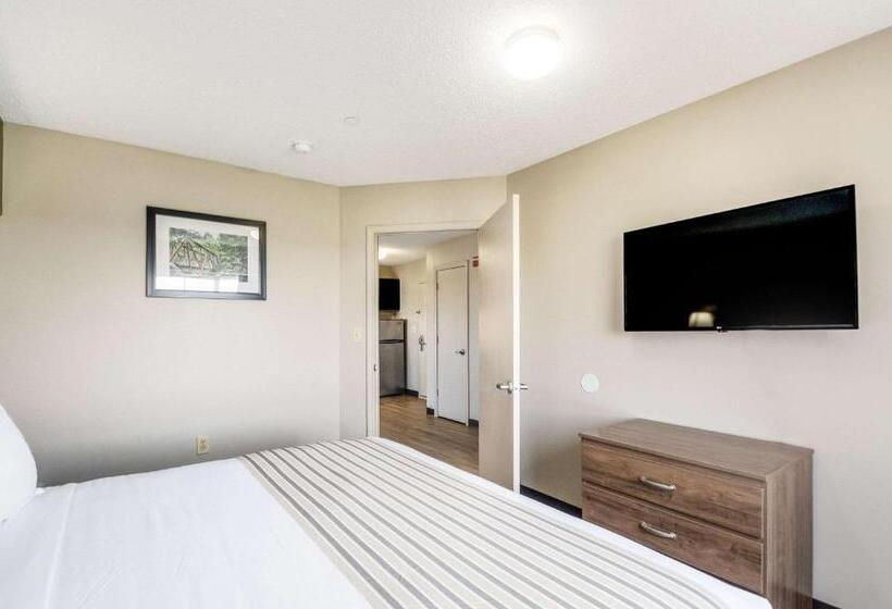 فندق Suburban Studios Sterling  Washington Dulles