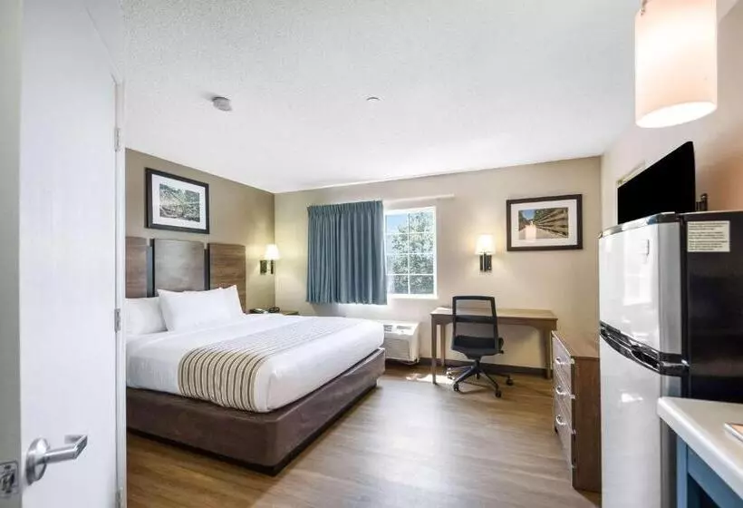 ホテル Suburban Studios Sterling  Washington Dulles