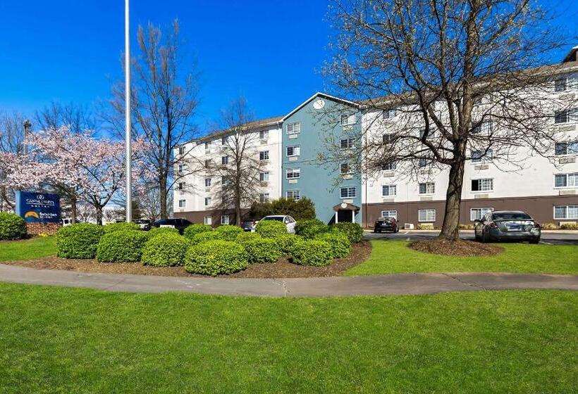 فندق Suburban Studios Sterling  Washington Dulles