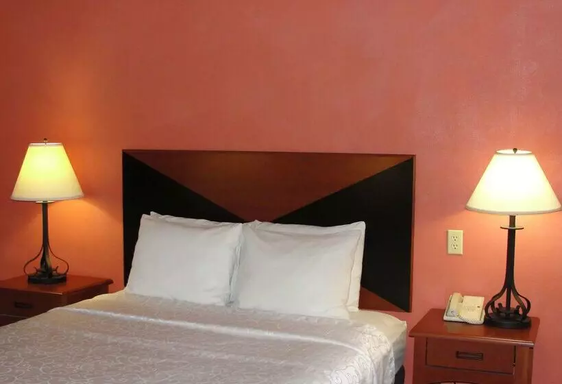 Surestay Hotel By Best Western Greenville