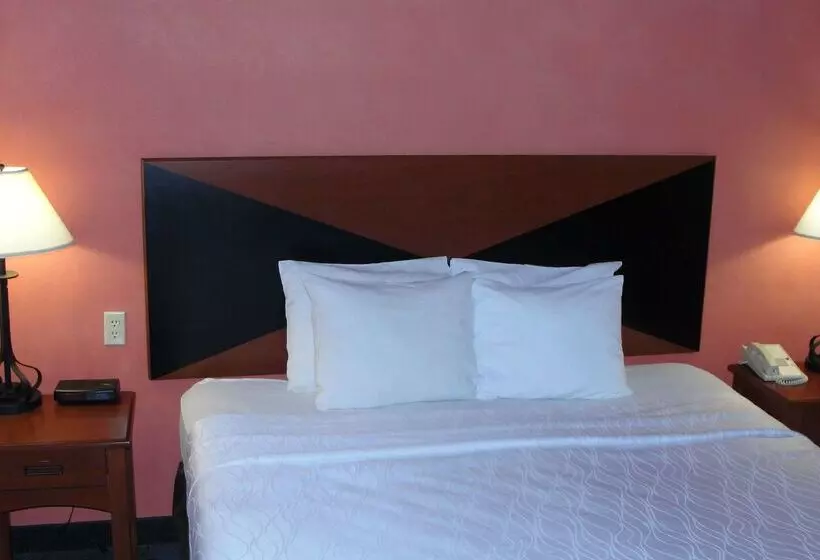 Surestay Hotel By Best Western Greenville