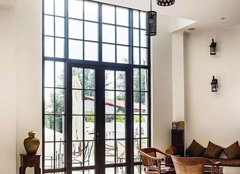 בית מלון כפרי The Cliff Beach & Spa