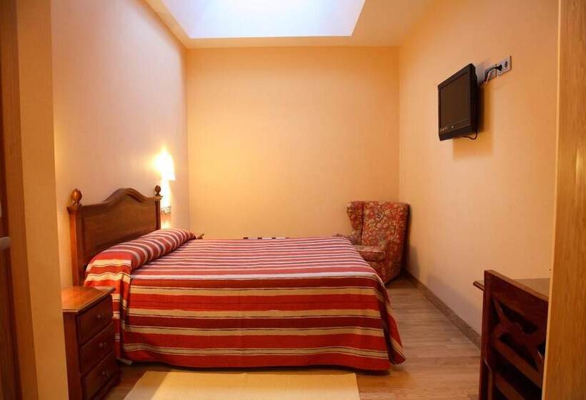 Отель Villa De Ermua