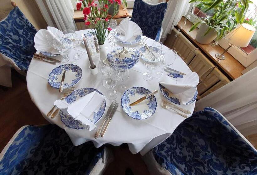 Royal Hotel-restaurant Bonhomme