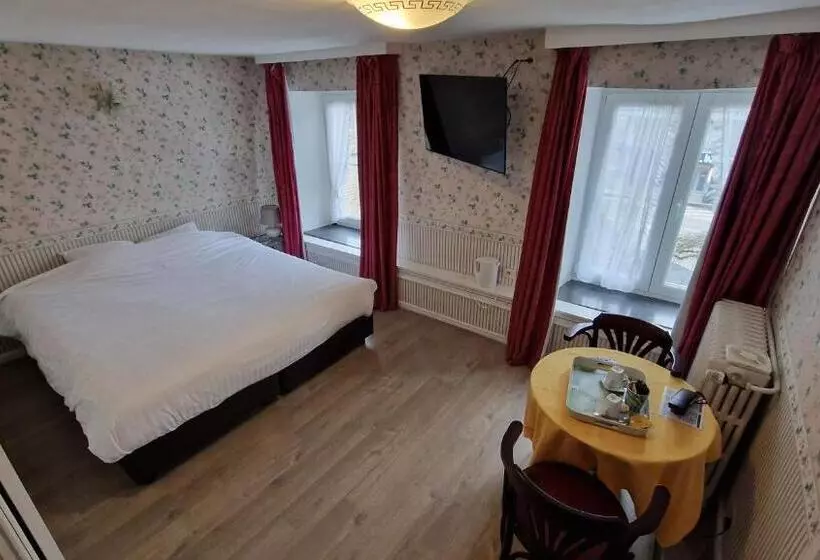 Royal Hotel-restaurant Bonhomme