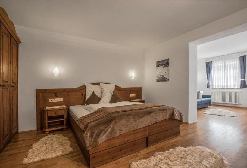 تختخواب و صبحانه Crëp Sella