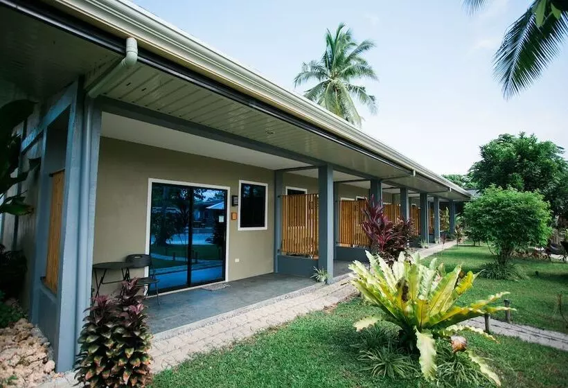 Hidden Lagoon Resort