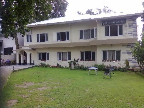 فندق Chinar Lodge