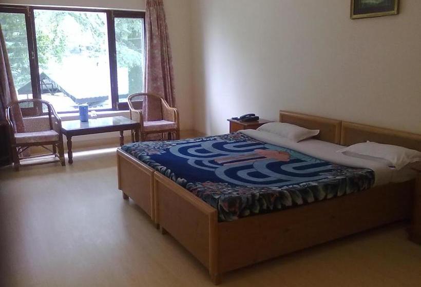 فندق Chinar Lodge