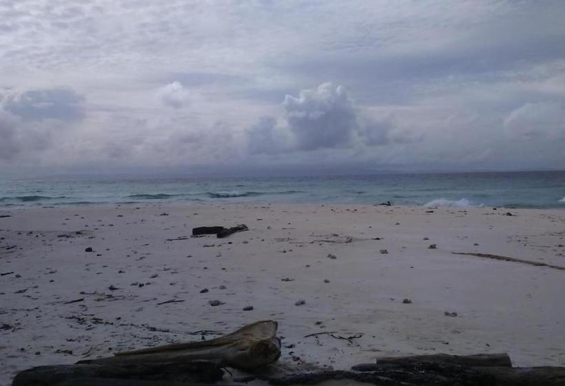 Hotel Exotica Squares