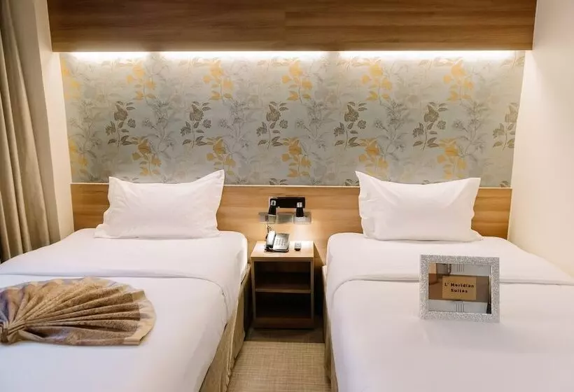 Hotelli L Meridian Suite