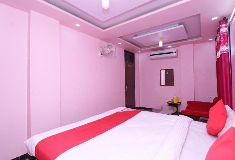 호텔 Oyo 28299  Kothiwal
