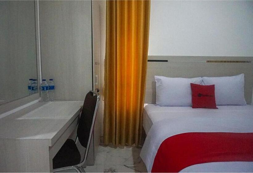 בית מלון כפרי Reddoorz Near Araya Family Club House