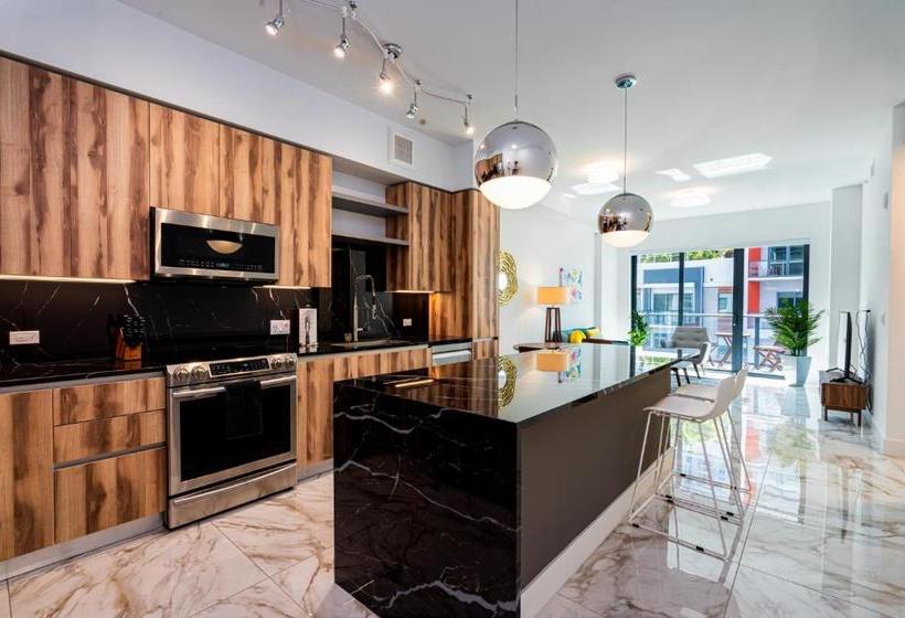 Whyhotel Midtown Miami