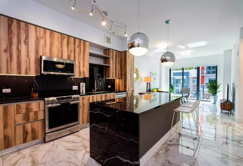 Whyhotel Midtown Miami