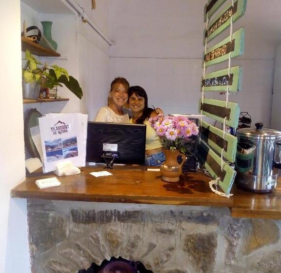 هاستل Hostal De Altura