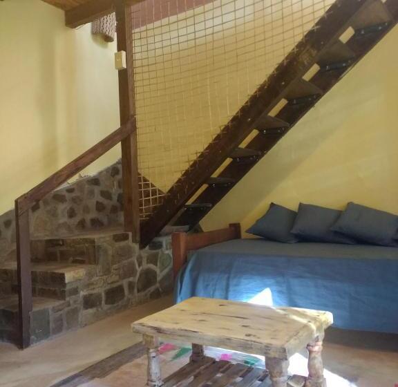 هاستل Hostal De Altura