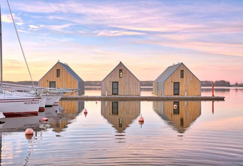 Domy Na Wodzie Na Mazurach