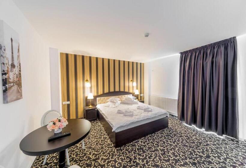 هتل Complex Havana