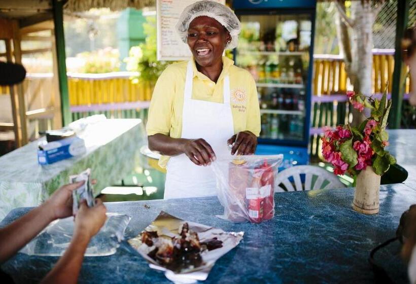 هتل Galina Breeze