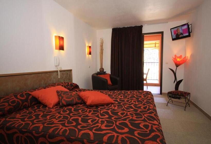 בית מלון כפרי La Calypso