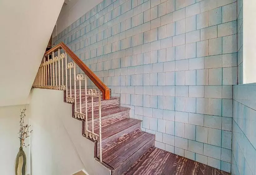 Hotelli Super Collection O Gandhipuram