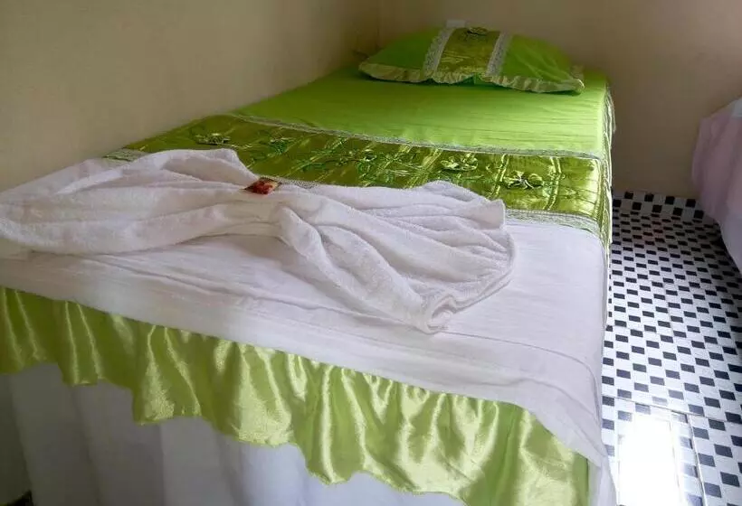 Majatalo Pousada Casa Da Neuzita