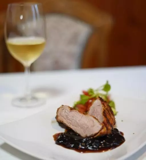 Majatalo Hostinec V Zátoce