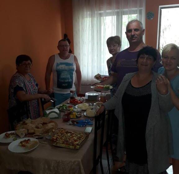 ペンション Merabi Guest House