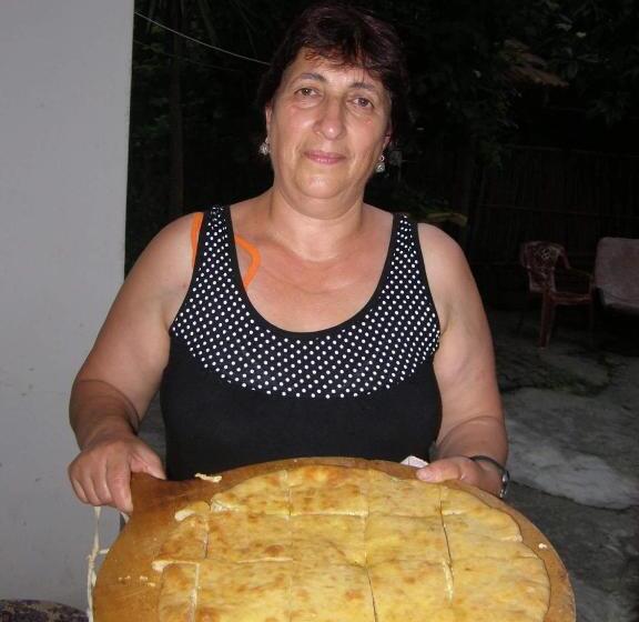 ペンション Merabi Guest House