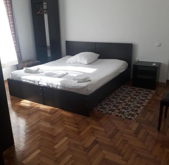 ペンション Merabi Guest House