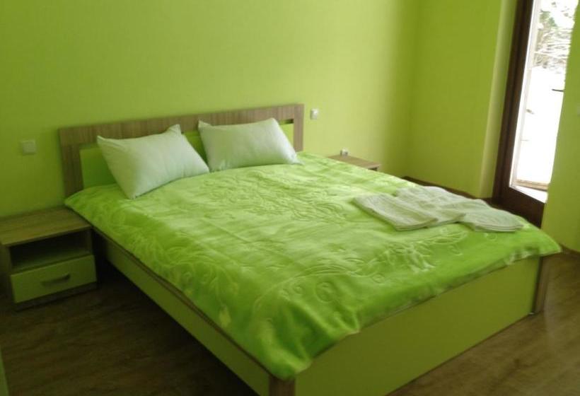 Pensiunea Popasul Dacilor