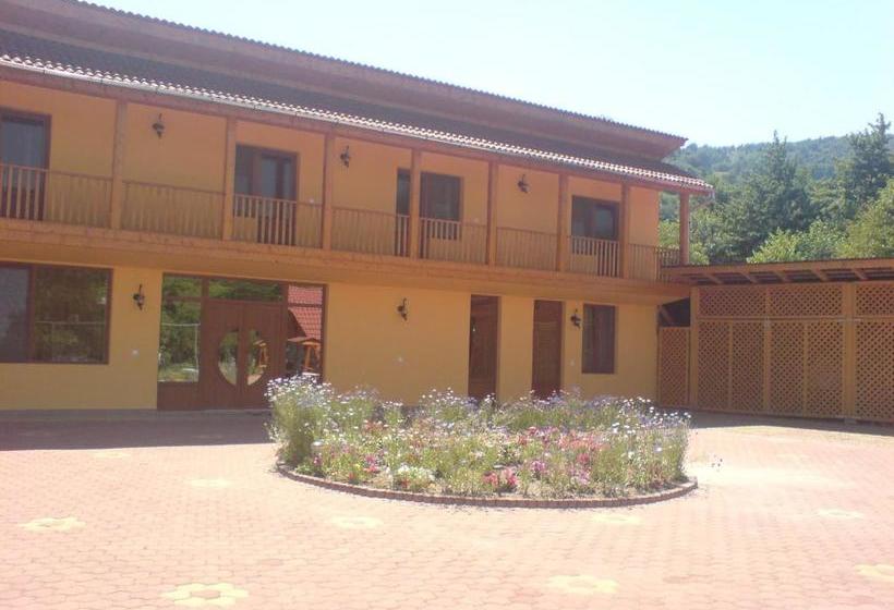 Pensiunea Popasul Dacilor