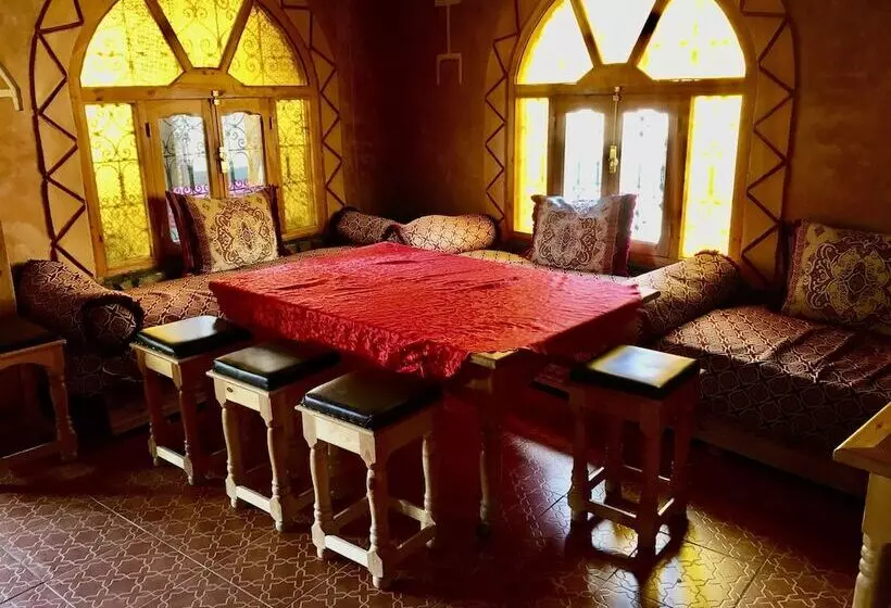 Majatalo La Petite Gorge, Hôtel & Restaurant Todra Gorge