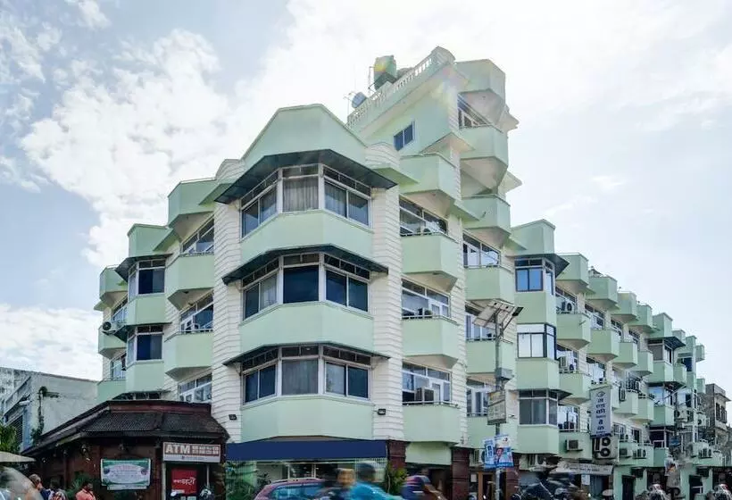 Capital O 507 Hotel Makalu