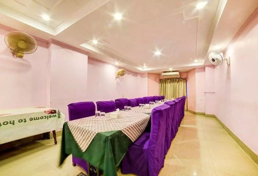 Capital O 507 Hotel Makalu