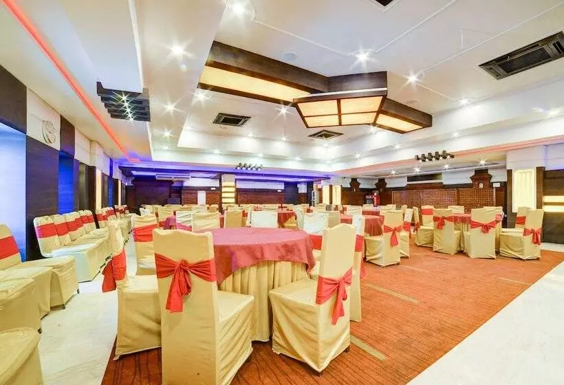 Capital O 507 Hotel Makalu