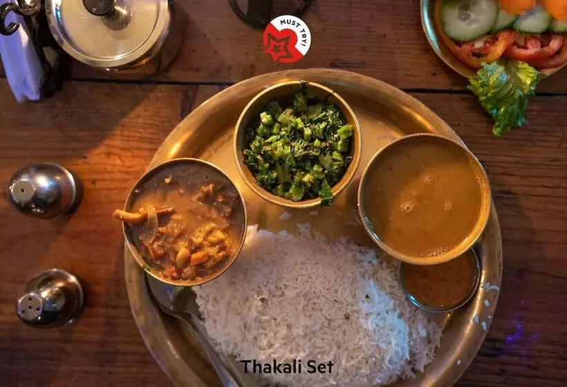 Capital O 507 Hotel Makalu