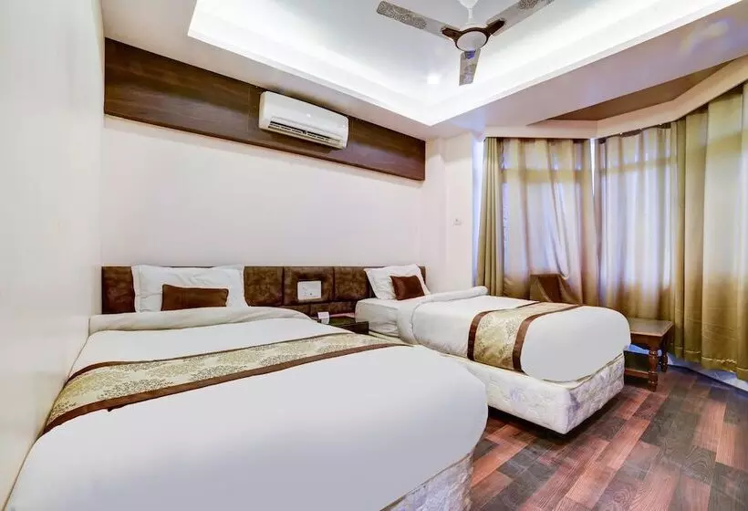 Capital O 507 Hotel Makalu