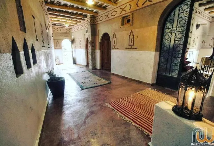 ホテル Auberge La Fibule Du Dades
