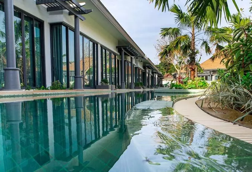 Hotelli Tajh Pool Villas