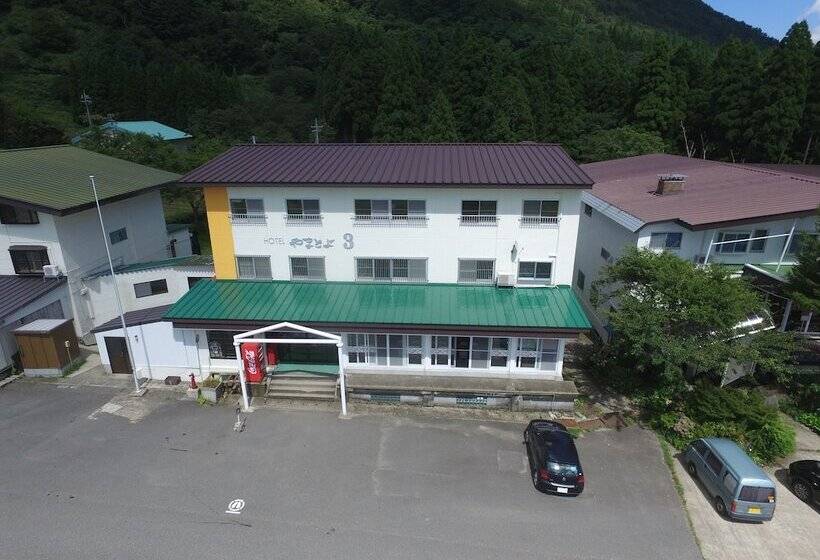 בית מלון כפרי Yamatoyo