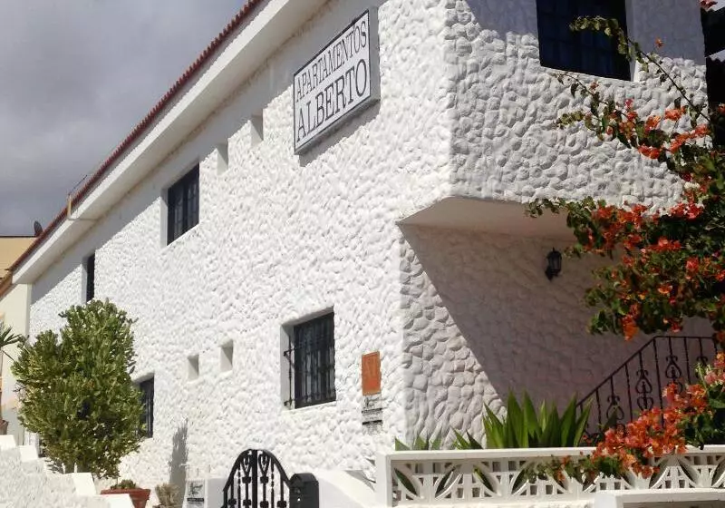 Apartamentos Alberto