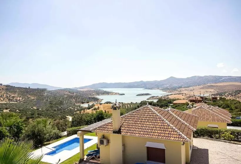 Complejo Rural Las Mayoralas